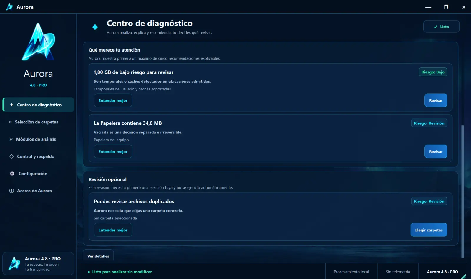 Centro de diagnóstico de Aurora 4.8 mostrando recomendaciones explicables y niveles de riesgo